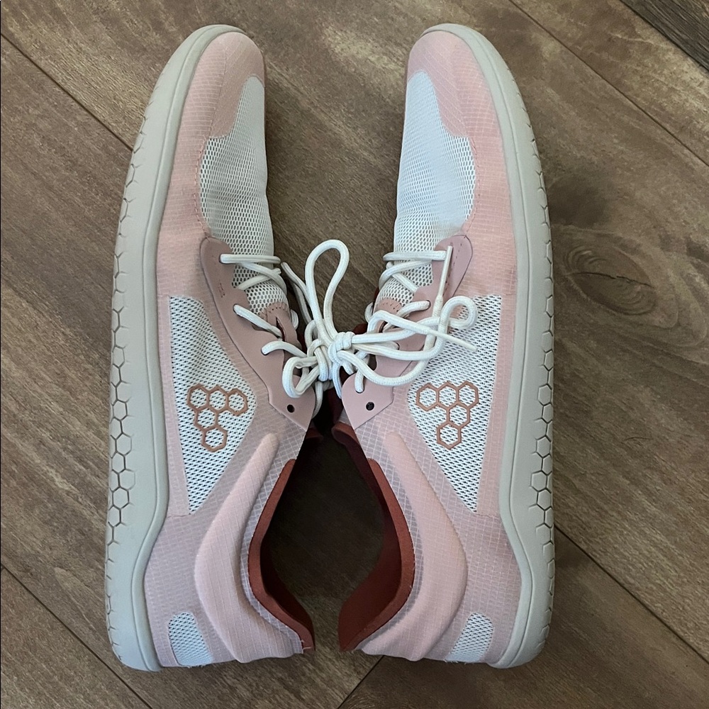 Vivo Barefoot Women's Pink and White Shoes - Picture 6 of 8